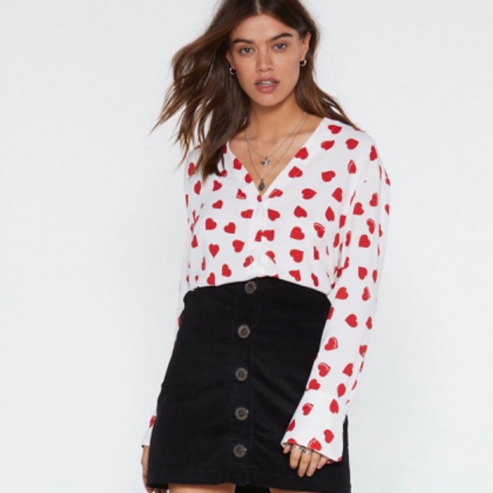 Heart shaped lovely blouse NWT